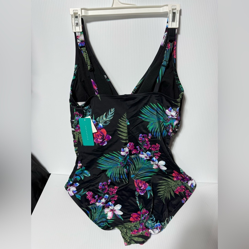 NWT Aqua Green Tropical Floral One Piece Swimsuit XL - Picture 7 of 9